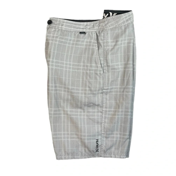 SH66 Men’s Hurley Surfing Brand Lightweight Plaid Hybrid Chino Shorts 32 - Picture 1 of 5